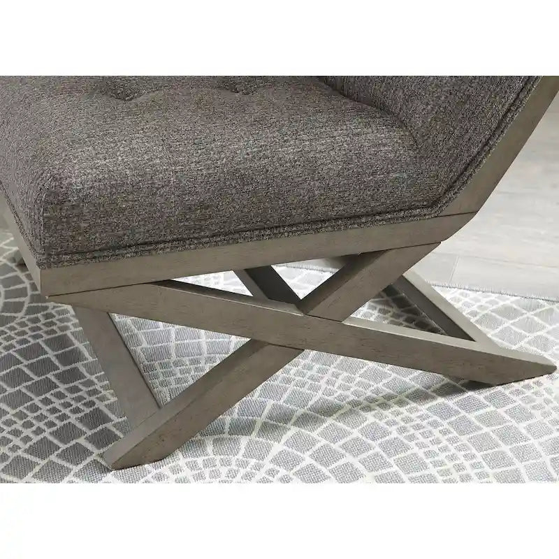 Sillón decorativo marrón de cuero sintético capitoné, sin brazos, con base metálica